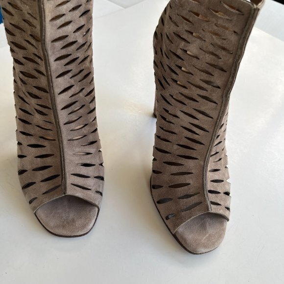 Diane von Furstenberg ‘Alexandria’ Booties Pebble - Picture 3 of 9